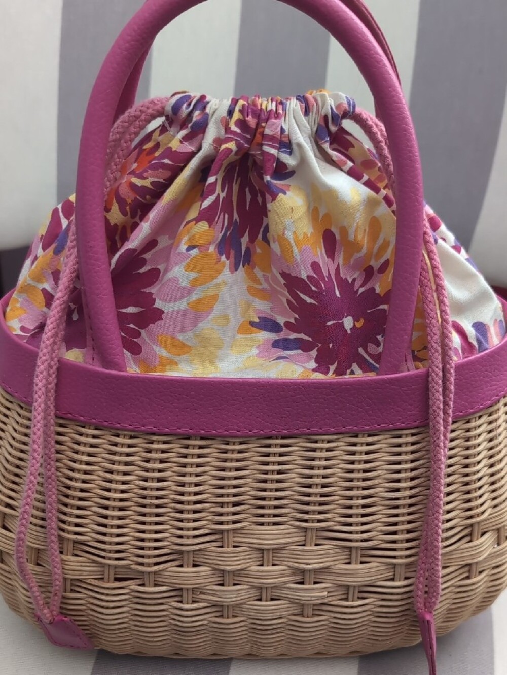 Pink Trim SMALL Woven Basket Tote with Floral Drawstring - Picture 8 of 12